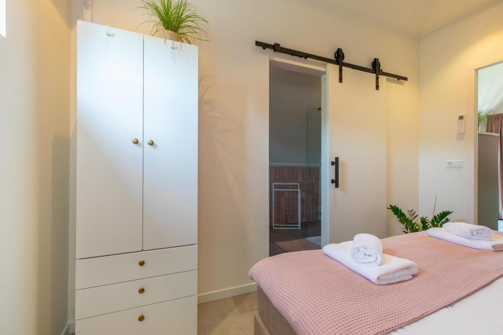 'bed By Al' - Hoofdstraat 16 A | Kortgene